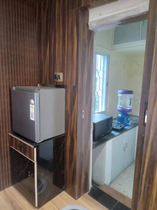 Ostro Inn Studio Apartment 加尔各答 外观 照片